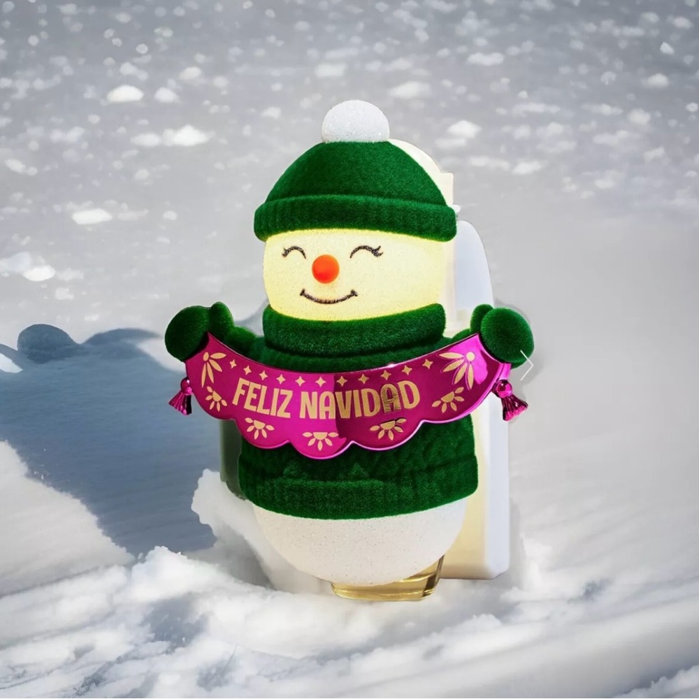 Bath & Body Works Snowman-Feliz Navidad Wallflowers Plug (Scent Not Included)